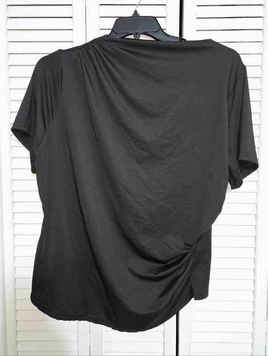 SHEIN Tops - SHEIN Curve Women's 3XL Short Sleeve Assymetrical  Top